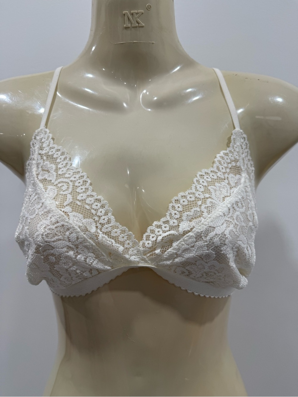 TALULAH White Floral Lace Bralette